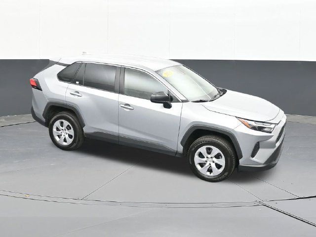 Used 2025 Toyota RAV4 LE AWD/4WD image 60