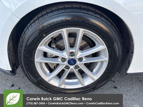 Used 2017 Ford Focus SE image 31