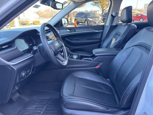 Used 2021 Jeep Grand Cherokee L Limited image 61