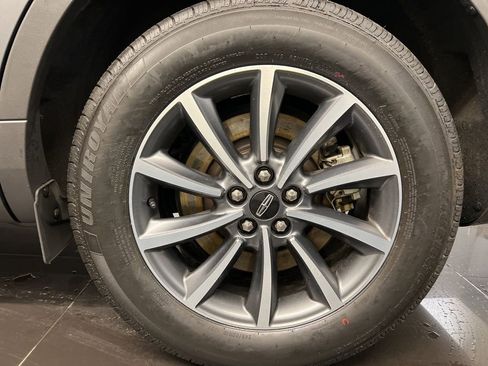 Certified 2022 Lincoln Nautilus Standard image 7