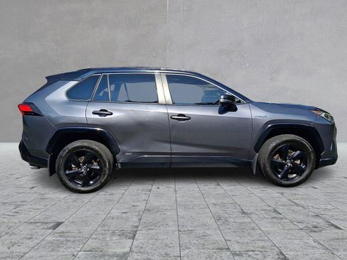 Used 2019 Toyota RAV4 XSE AWD/4WD image 7