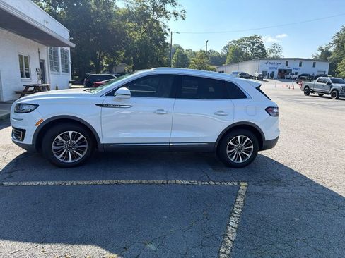 Used 2020 Lincoln Nautilus Reserve FWD image 2