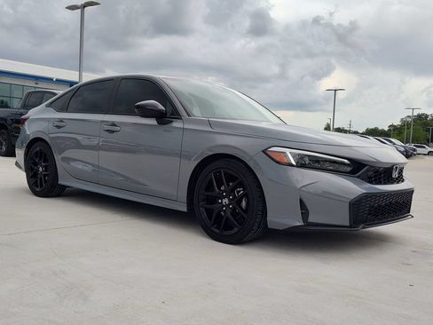 Used 2025 Honda Civic Sport image 14