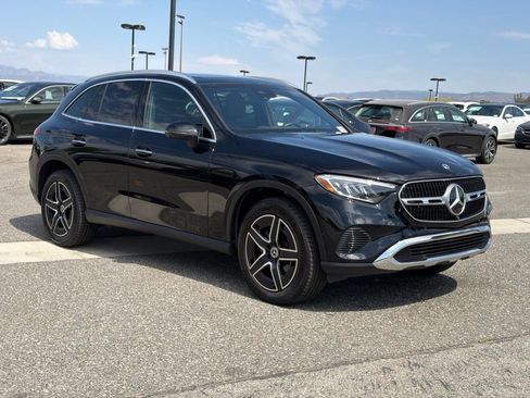 Certified 2026 Mercedes-Benz GLC 300 4MATIC image 5