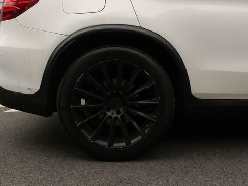 Used 2018 Mercedes-Benz GLC 43 AMG 4MATIC image 5