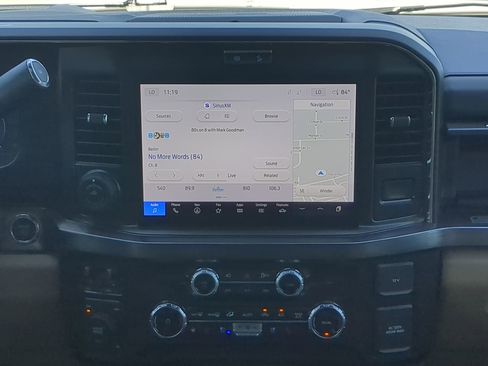 Used 2025 Ford F450 Lariat w/ Lariat Ultimate Package AWD/4WD image 16