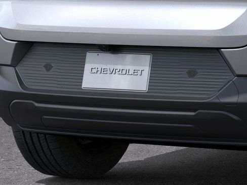 New 2026 Chevrolet Equinox EV LT AWD/4WD image 15