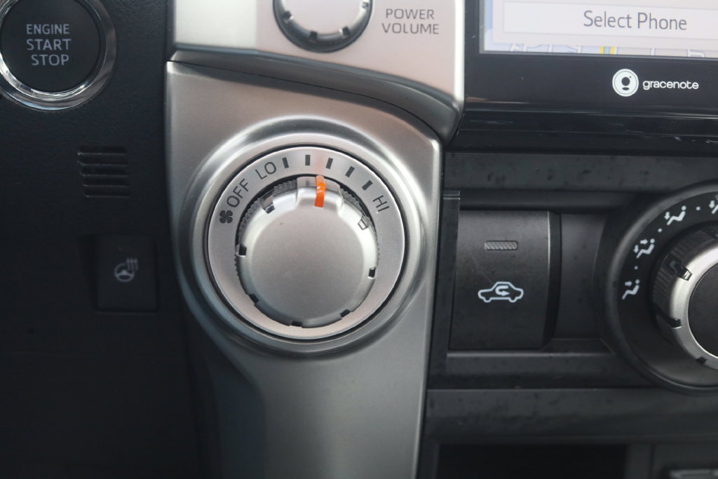 Used 2023 Toyota 4Runner SR5 Premium w/ Moonroof Package AWD/4WD image 24