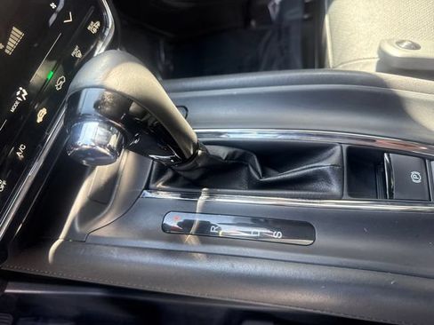 Used 2022 Honda HR-V EX-L image 18