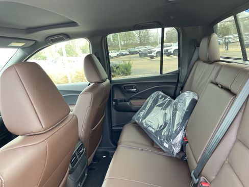 New 2026 Honda Ridgeline RTL image 16