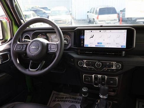 New 2026 Jeep Gladiator Mojave AWD/4WD image 13