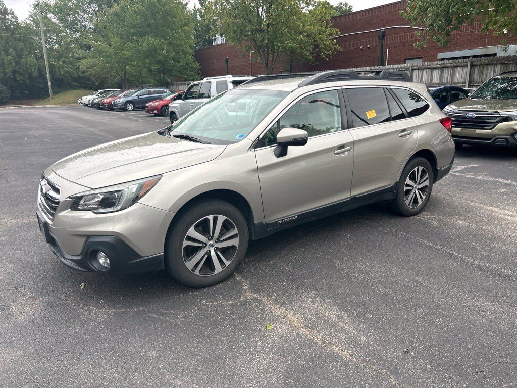 Used 2019 Subaru Outback 3.6R Limited AWD/4WD image 7