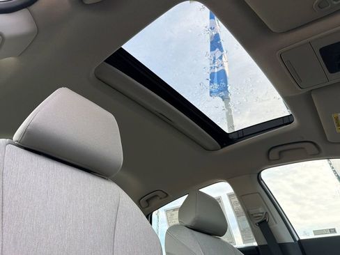 New 2026 Honda Accord SE image 18