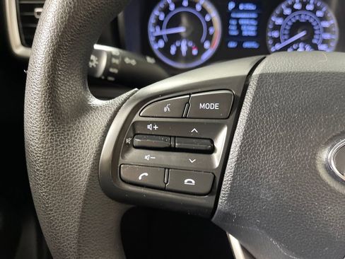 Certified 2021 Hyundai Venue SE image 29