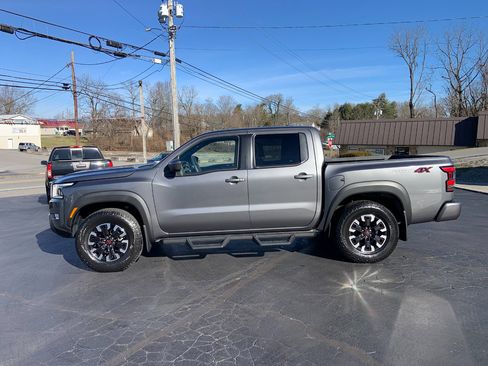 Used 2023 Nissan Frontier PRO-4X w/ Technology Package image 4