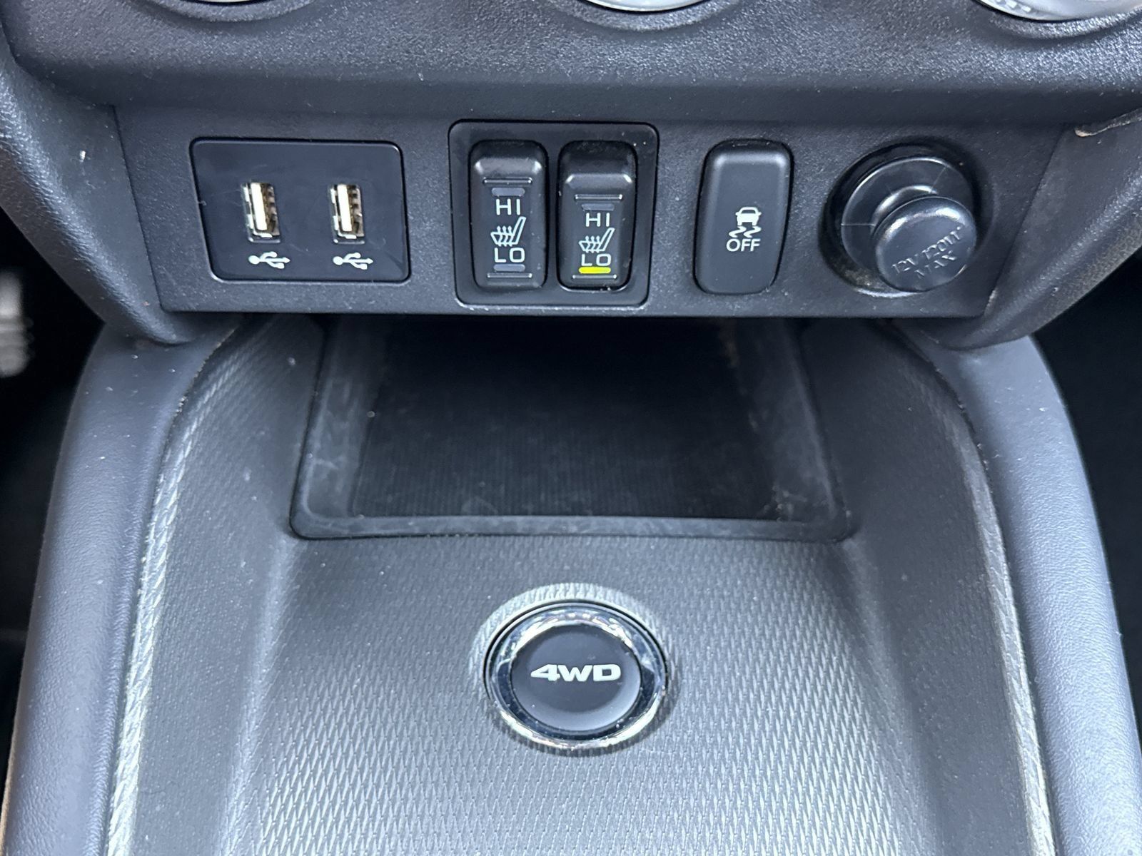 Used 2024 Mitsubishi Outlander Sport AWD image 24