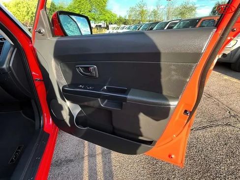 Used 2013 Kia Soul FWD image 15