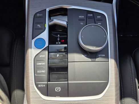 Used 2026 BMW i4 eDrive40 w/ Premium Package RWD image 24