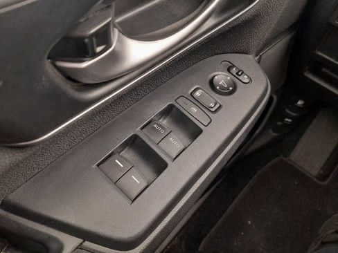 Used 2019 Honda CR-V EX image 38