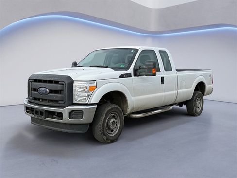 Used 2015 Ford F350 XL image 3