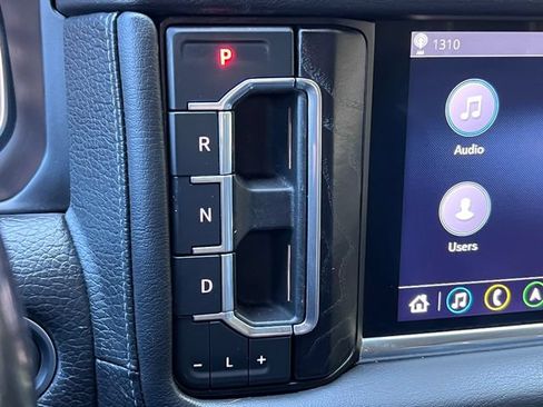 Used 2021 GMC Yukon Denali w/ Denali Premium Package AWD/4WD image 29