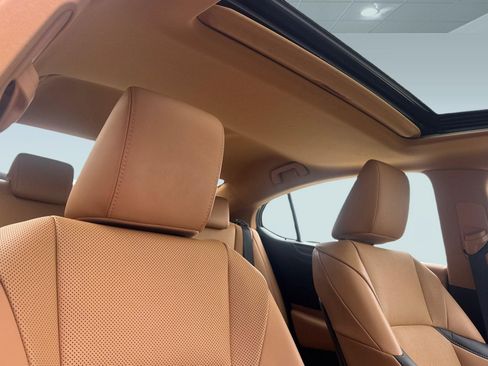 Used 2022 Lexus ES 350 w/ Premium Package FWD image 24