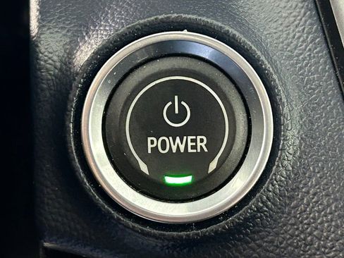 Used 2023 Chevrolet Bolt EUV Premier FWD image 22