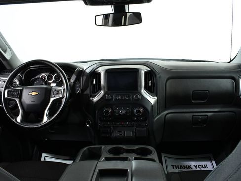 Used 2021 Chevrolet Silverado 1500 LT AWD/4WD image 7