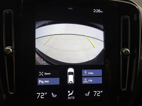 Used 2020 Volvo XC40 T5 R-Design image 10