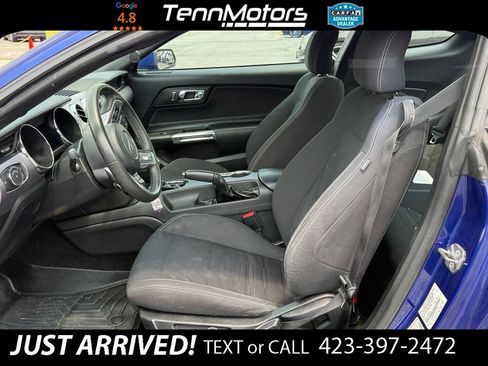 Used 2016 Ford Mustang Coupe RWD image 10