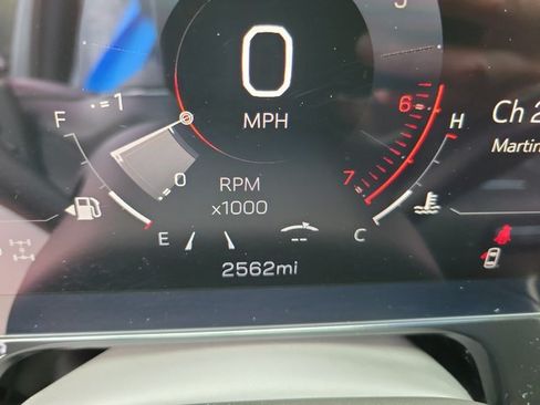 Used 2026 GMC Yukon AT4 w/ AT4 Premium Package AWD/4WD image 25