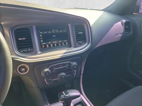Used 2022 Dodge Charger SXT w/ Blacktop Package image 22