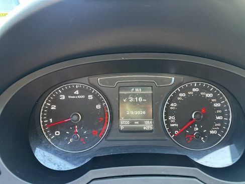 Used 2018 Audi Q3 2.0T Premium Plus w/ Premium Plus Package AWD/4WD image 16