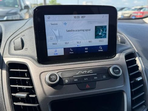 Used 2022 Ford Transit Connect XLT FWD image 19