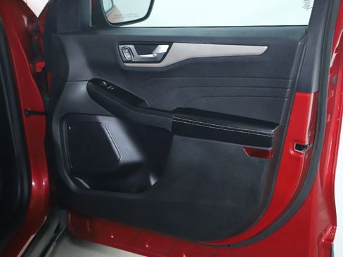 Used 2022 Ford Escape SEL image 35