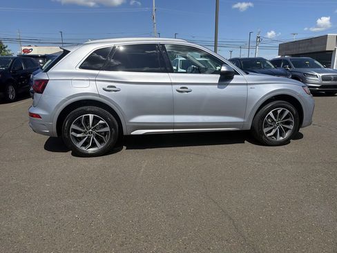 Used 2023 Audi Q5 2.0T Premium Plus w/ Premium Plus Package AWD/4WD image 6