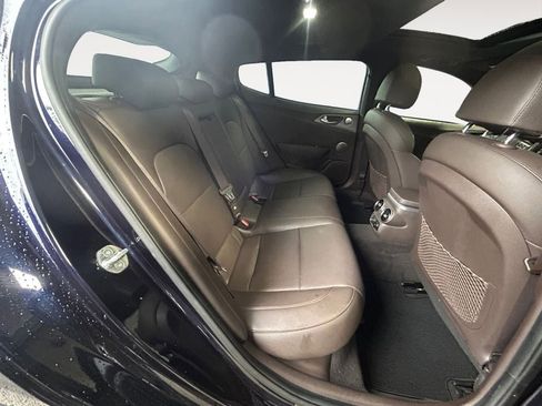 Used 2020 Kia Stinger GT image 11