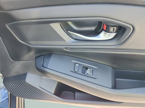 Certified 2023 Honda Accord EX image 25