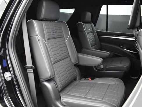 Certified 2025 Cadillac Escalade Sport Platinum image 37