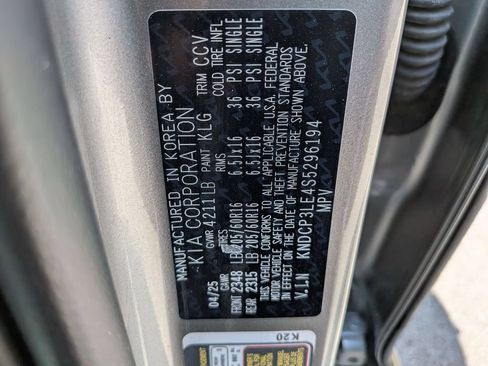 Used 2025 Kia Niro LX FWD image 32
