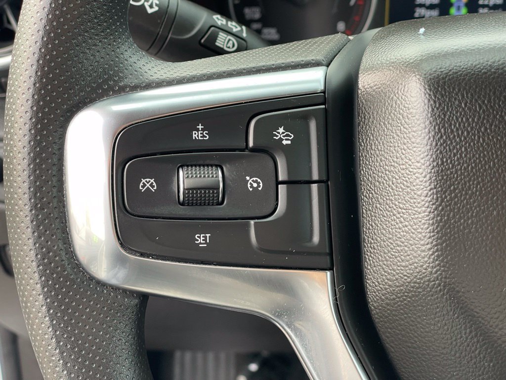 Used 2025 Chevrolet Blazer LT AWD/4WD image 14