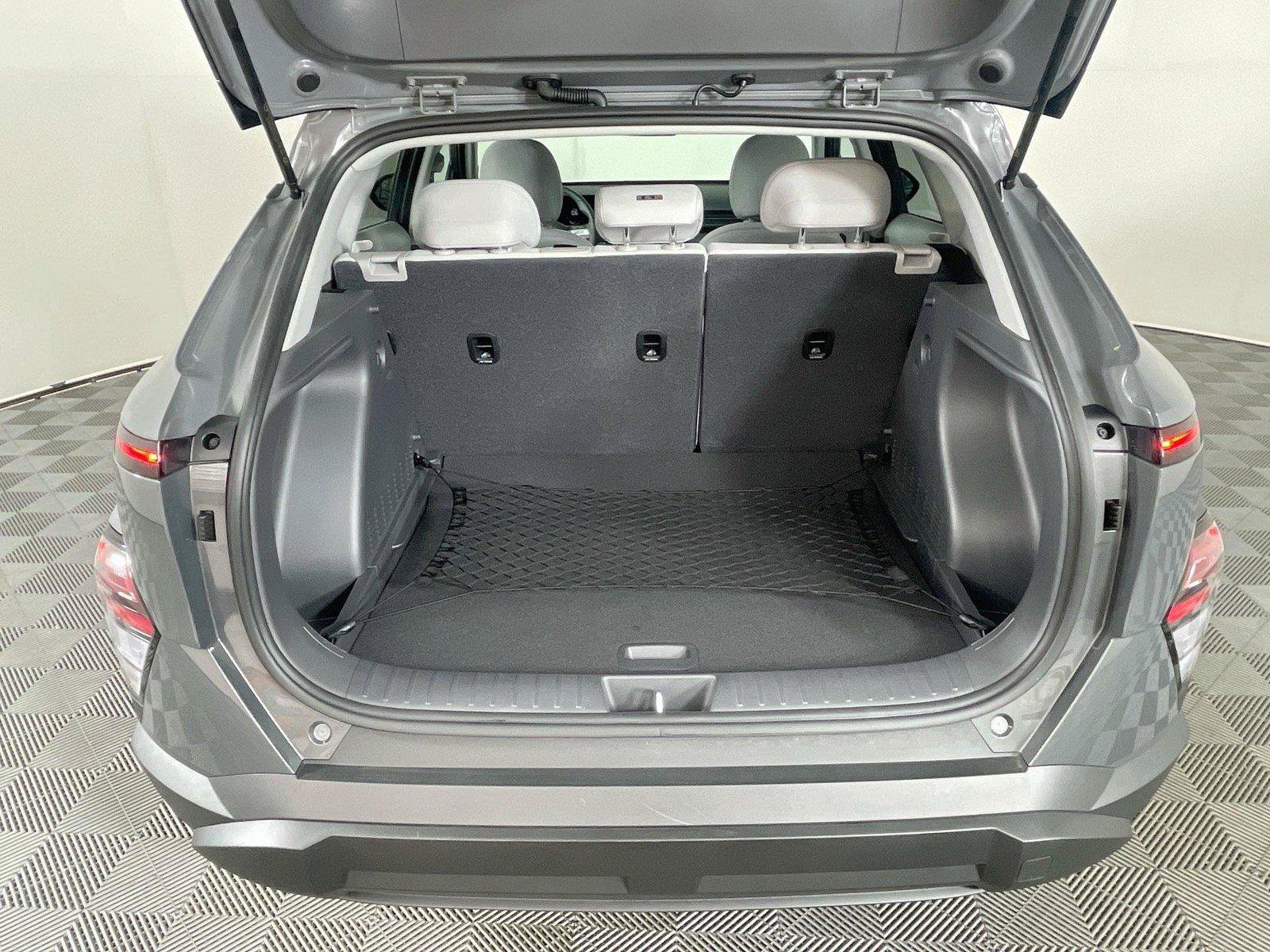 Certified 2026 Hyundai Kona SEL Sport AWD/4WD image 28