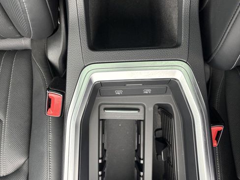 Certified 2023 Audi e-tron Chronos AWD/4WD image 18