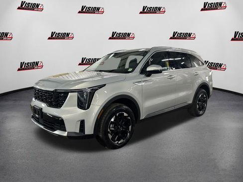 New 2026 Kia Sorento S image 1