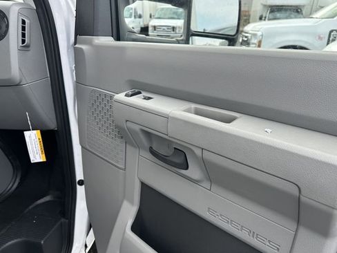 New 2026 Ford E-350 and Econoline 350 Super Duty w/ Power Equipment Group image 53