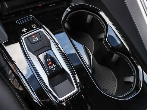 New 2025 Audi Q5 Premium image 23