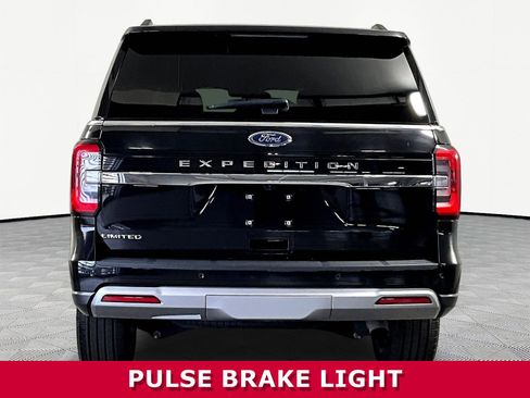 Used 2024 Ford Expedition Limited AWD/4WD image 5