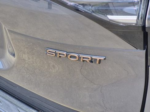 Used 2025 Subaru Forester Sport w/ Popular Package #1 AWD/4WD image 9