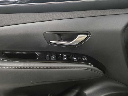 Used 2023 Hyundai Tucson SEL w/ Cargo Package AWD/4WD image 24