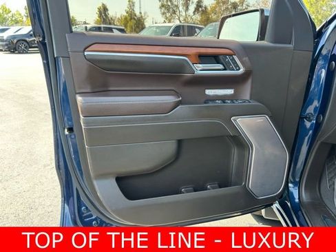 Used 2023 GMC Sierra 1500 Denali w/ Denali Reserve Package image 12